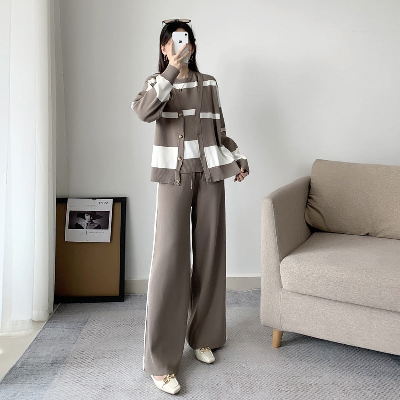 Autumn Winter Streetwear Three Piece Set Women Korean O-neck Sleeveless Vest+cardigan Coats+wide Leg Pants Stripes Knitted Sets Light brown