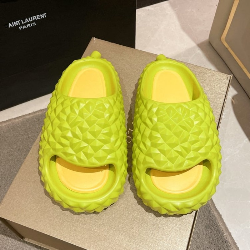 BEVERGREEN Funny Durian Design Women Slippers Summer Thick Bottom Platform Slides Outdoor Soft Non Slip Bathroom Shoes Grass-Green