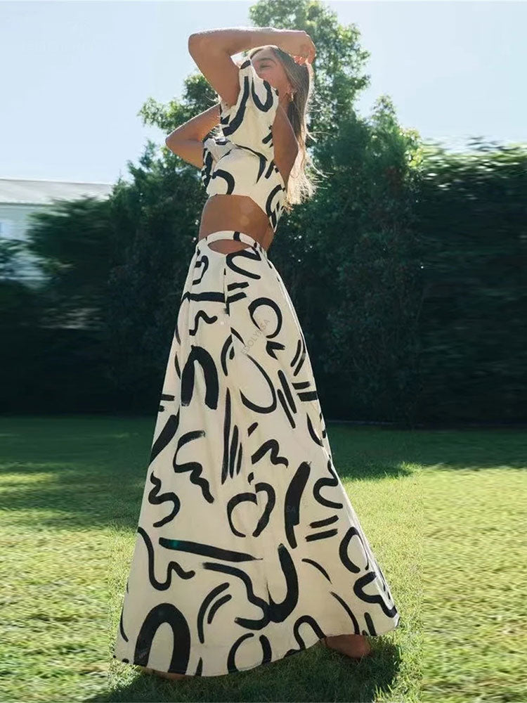 Boho New Graffiti Print Two Piece Sets - Women Summer Square Neck Tube Tops A-line Hollow Out Skirt Suit Party Dresses