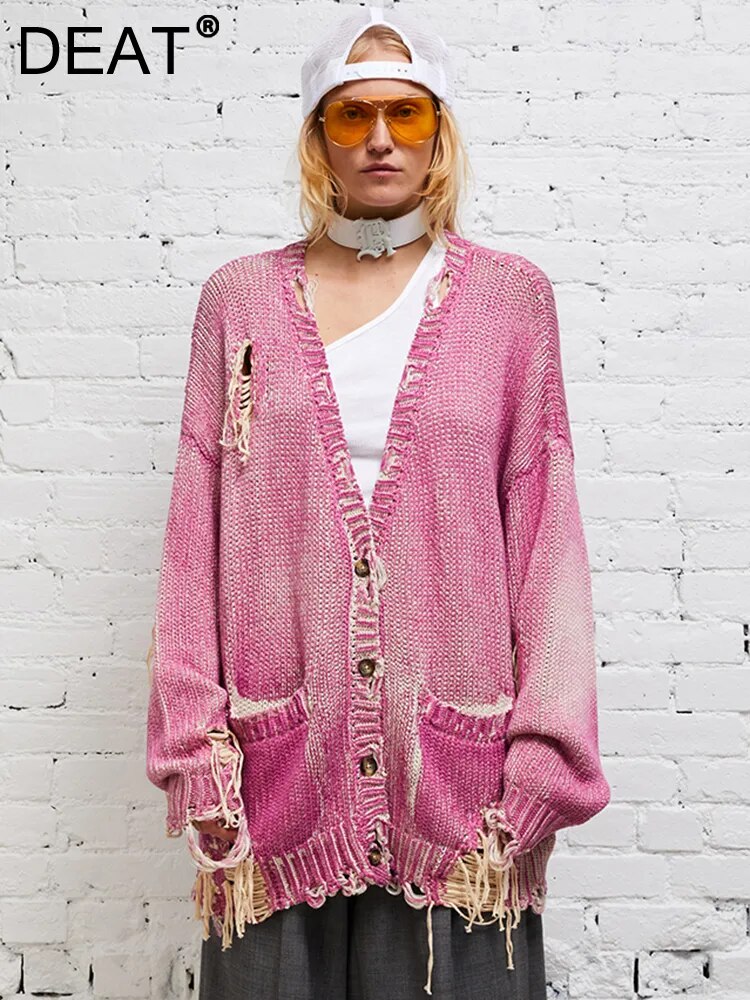 DEAT Fashion Women's Knitted Cardigan V-neck Distressed Hole Single Breasted Pockets Loose Sweater Winter 2024 New Tide 7AB1209