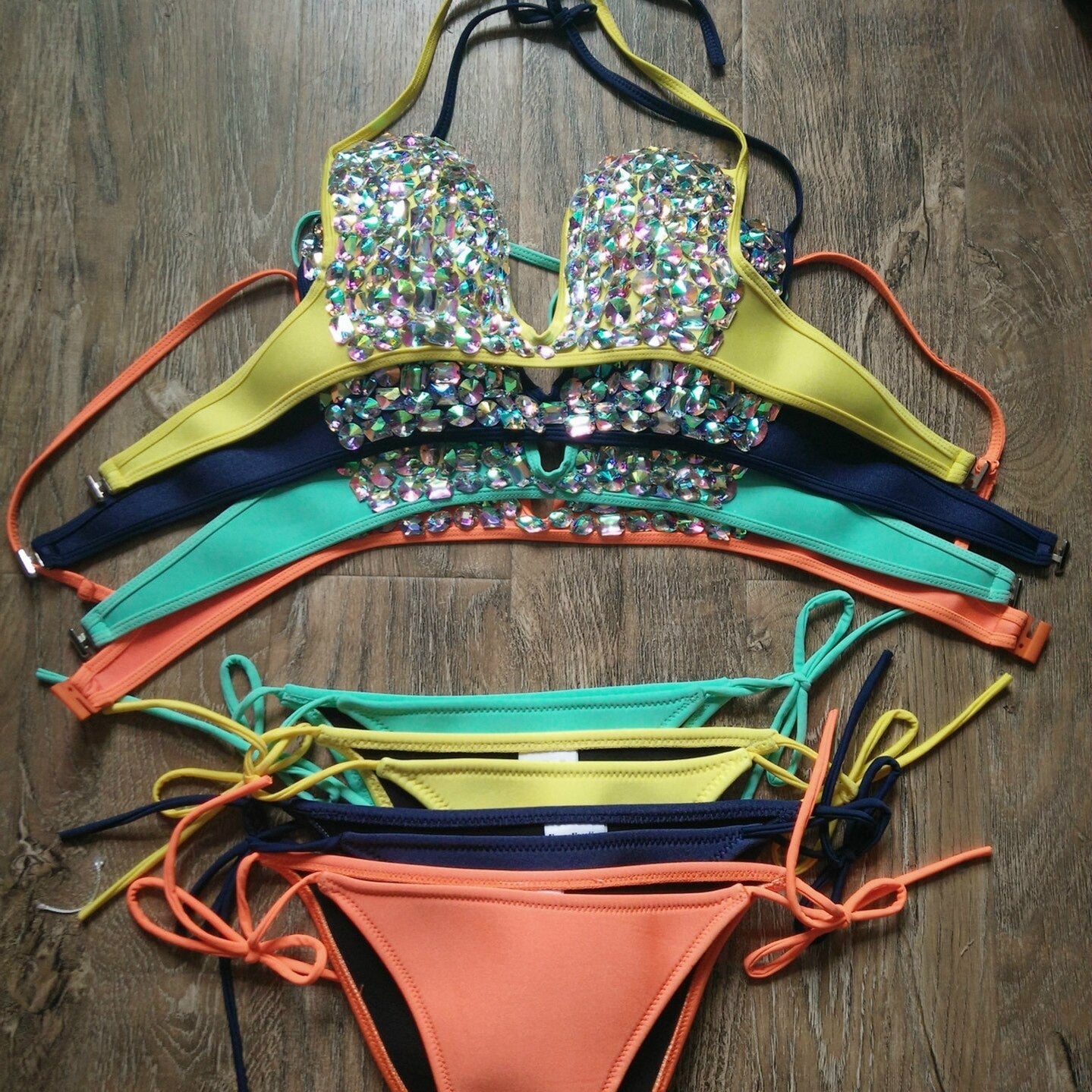 Deep-V Sexy Halter Bikini Manual Sewing Luxury Crystal Diamond Women's Swimsuit Straps Bandage Rhinestone Swimwear