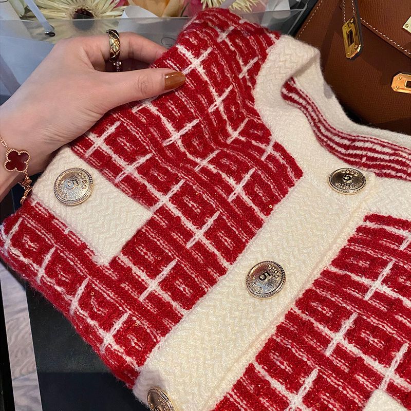 Early Autumn Sweater Women Knitted Cardigan New Year 2024 Spring and Autumn Checker Red Small Fragrant Coat O Neck Sweater
