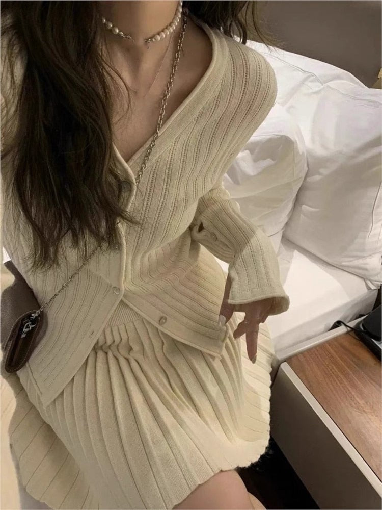 Elegant Two-piece Solid Skirt Sets Women V-neck Long Sleeves Knitted Cardigan + Mini Pleated Skirt Autumn Y2K Korean Chic Suit beige One Size