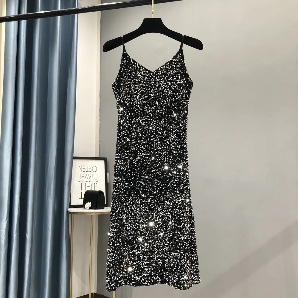 Elegant and Shiny Metal Women Feeling Party Dress Long Birthday 2023 New Winter Black and silver