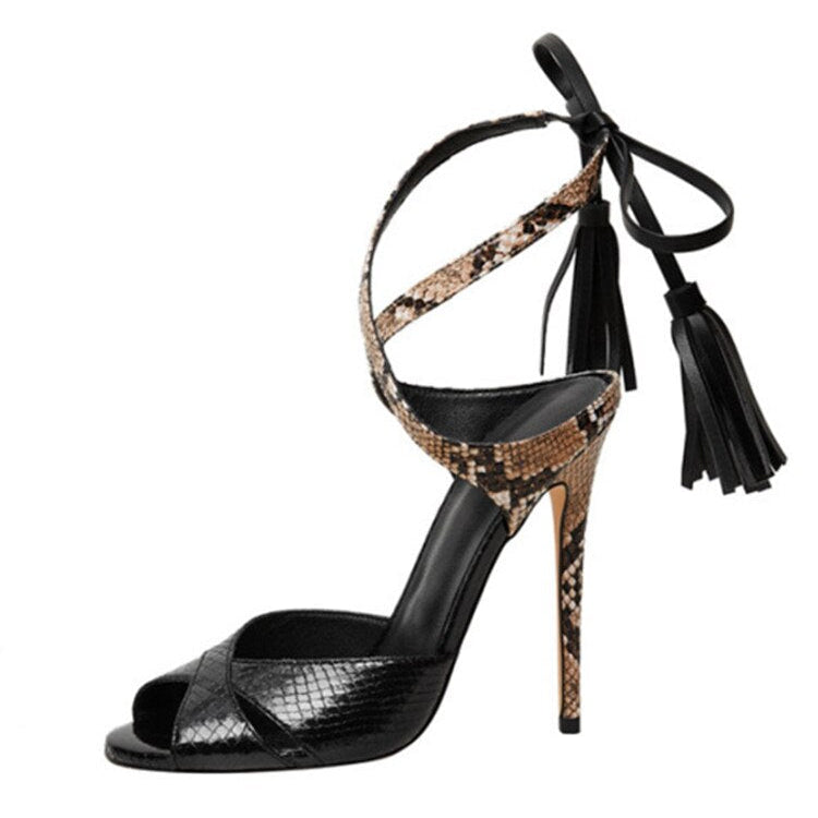 European and American Summer New Snake Shaped Round Head Sandals Thin High Heel Fish Mouth Fashion Catwalk Large Size Sandals M6002 black