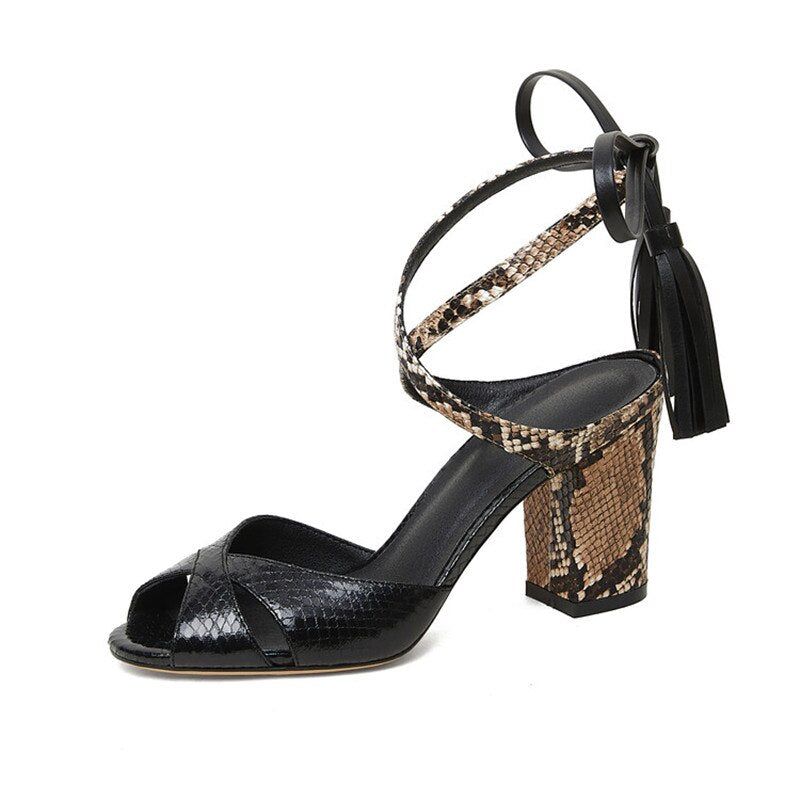 European and American Summer New Snake Shaped Round Head Sandals Thin High Heel Fish Mouth Fashion Catwalk Large Size Sandals