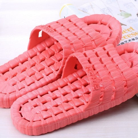 Family Bathroom Slippers Home Indoor Non-slip Unisex Solid Soft Bottom Slipper Sandals Women and Men Slippers Flat Shoes Red for women