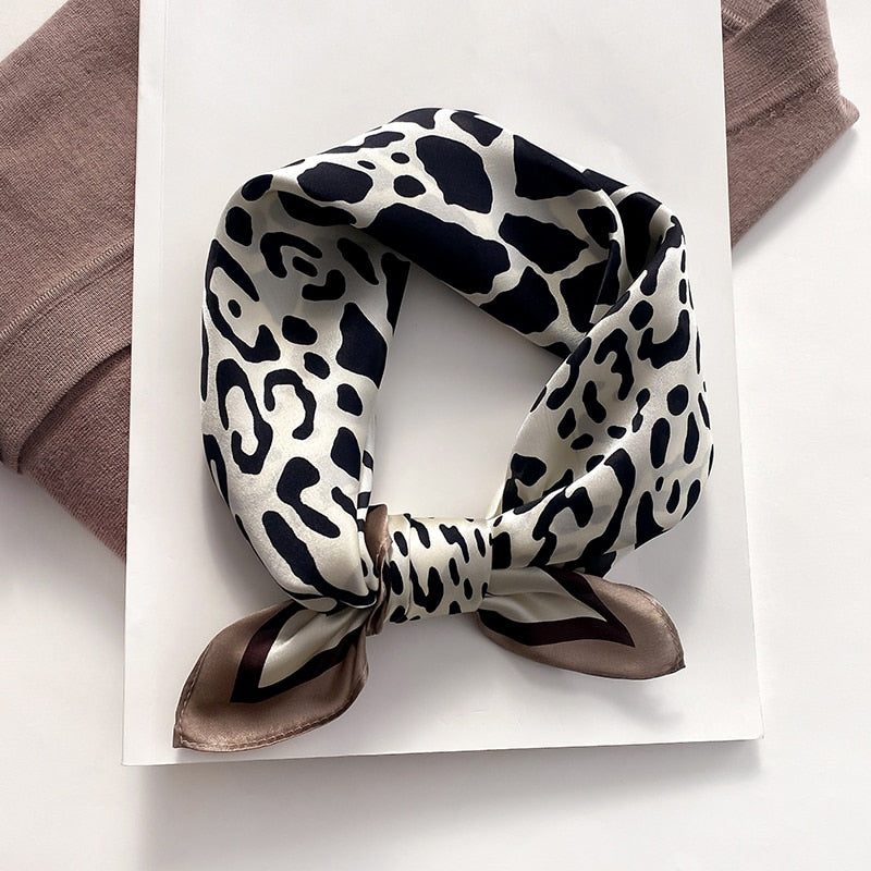 Fashion Designer Print 100% Natural Silk Square Scarves Women Hairband Neck Foulard Female Small Kerchief Bandana New 2024 FZ83-1 53cm real silk