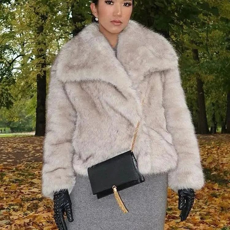 Fashion Luxury Fluffy Faux Fur Women Jacket Winter Long Sleeve Shaggy Overcoats Thick Warm Fox Fur Coat Female Street Outerwear