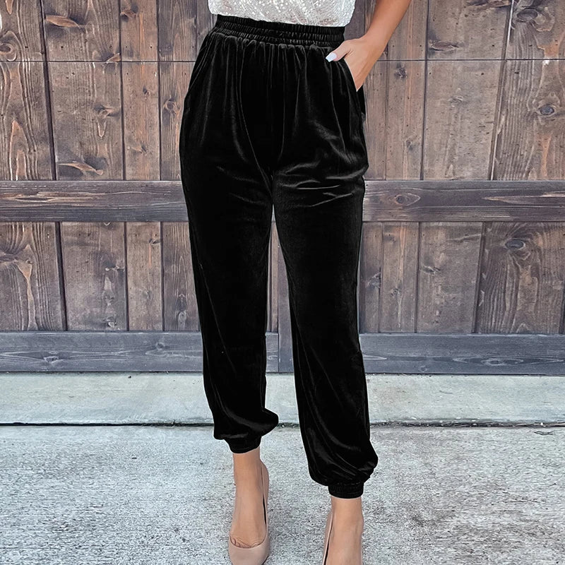 Fashionable Elegant Red Velvet Pants For Women Autumn Winter Elastic High Waist Casual Shorts Women Fashion Solid Loose Trousers black