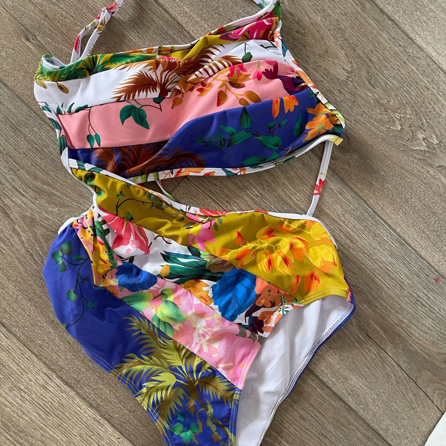 Floral Cutout One-Shoulder One-Piece Swimsuit Tankini Women Swimming Suits Swimwear Patchwork Luxury