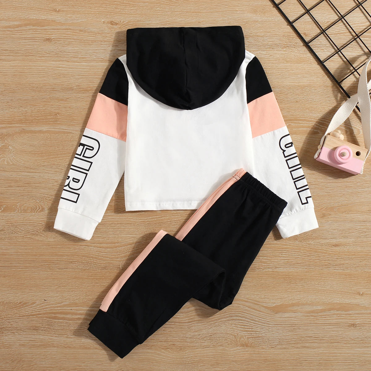 Girls And Boys Set Long Sleeve Hooded Butterfly Sweater Pants Loose Fashion Trend Sports Home Travel