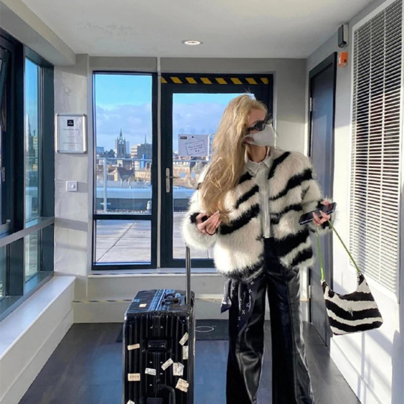 Girls Fluffy Zebra Fur Coat Women Harajuku Street Fashion Casual Faux Fox Fur Jacket Female Winter Thick Warm Overcoats
