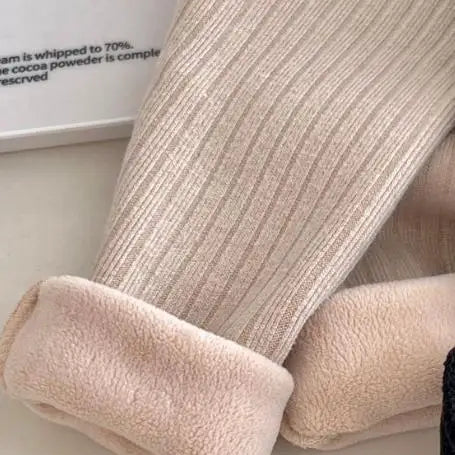 Girls Leggings Autumn Winter Pants For Kids Cotton Warm Children's Velvet Trousers Toddler Underpants Korean Style apricot