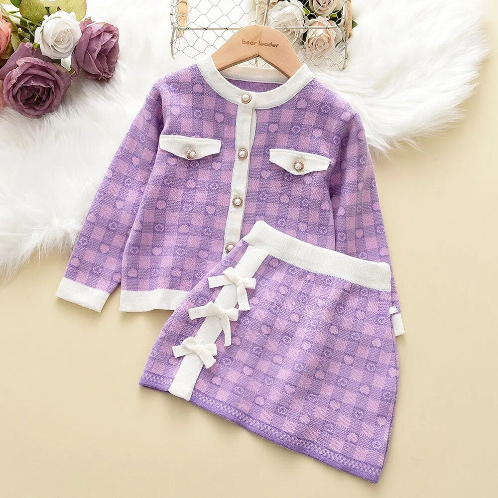 Girls Sweater Set Autumn Long Sleeve Knit Set New Girls V-Neck Little Bear Printed Knit Top+Pleated Skirt Two Piece Set AH9331F