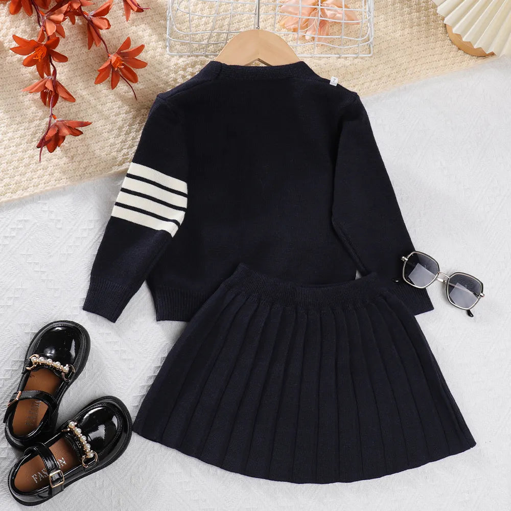 Girls Sweater Set Autumn Long Sleeve Knit Set New Girls V-Neck Little Bear Printed Knit Top+Pleated Skirt Two Piece Set