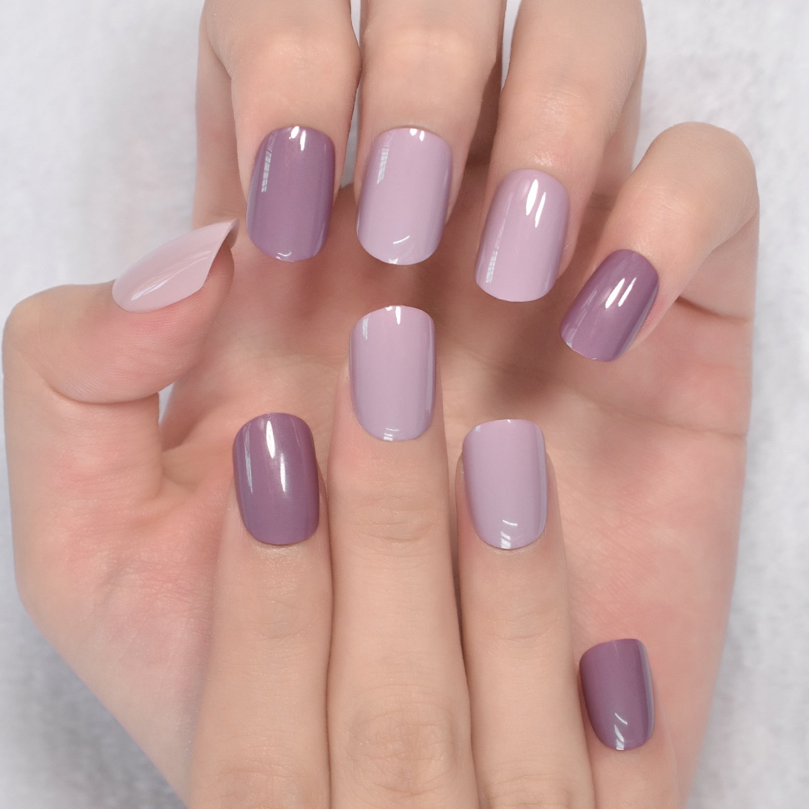 Glossy Gradient Rainbow Ombre French Press on Nails Almond Fake Nails Stiletto Oval Pointed Manicure False Nails Finger Tips L6378