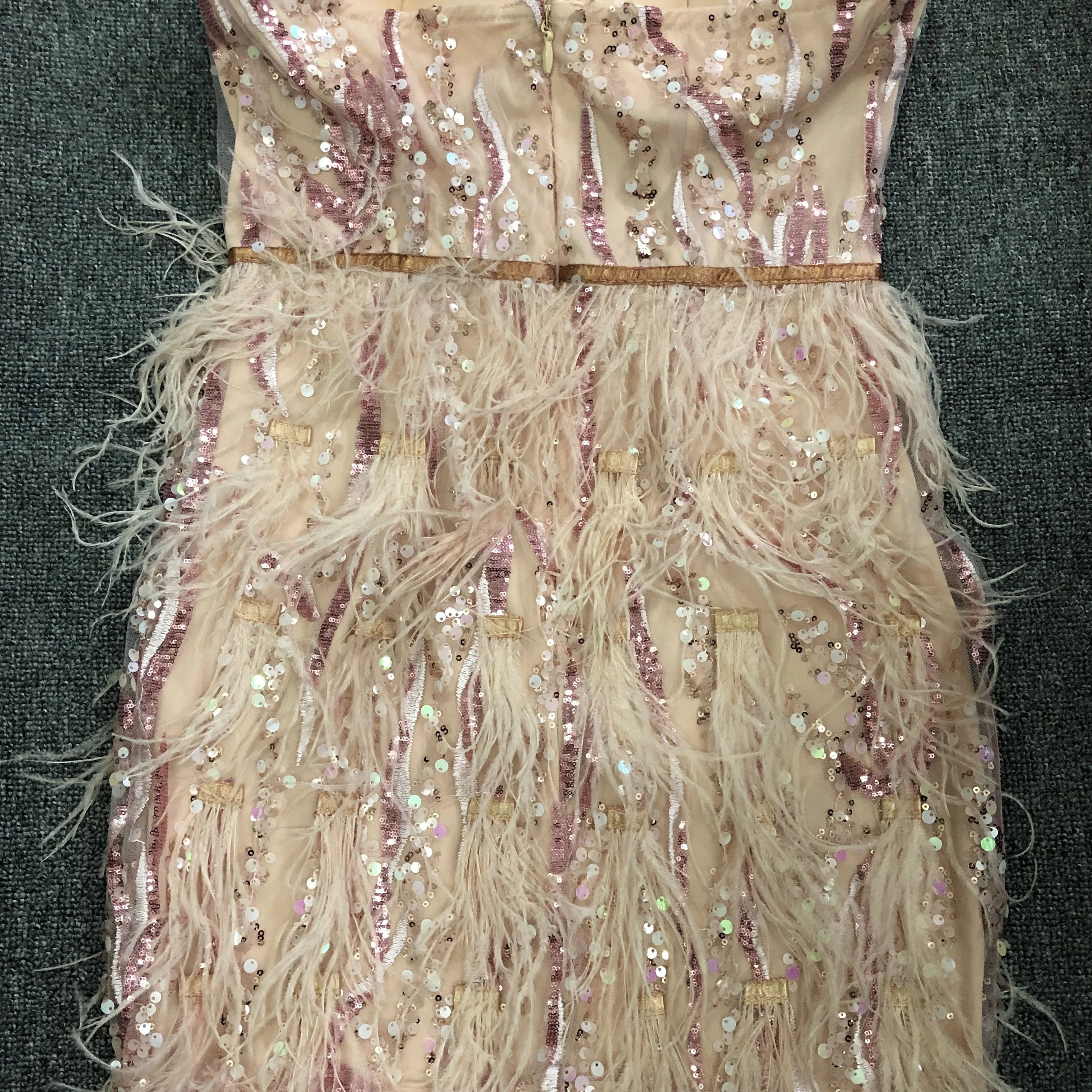 Pink Sequin Feather Mini Dress Fashion Strapless Night Club Party Bodycon Dress Vestidos