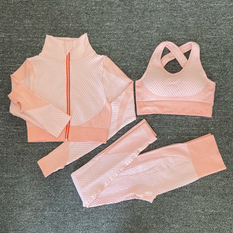 Seamless Women Yoga Sets Female Sport Gym Suits Wear Running Clothes Women Fitness Sport Yoga Suit Long Sleeve Yoga Clothing 3PcsSetPink