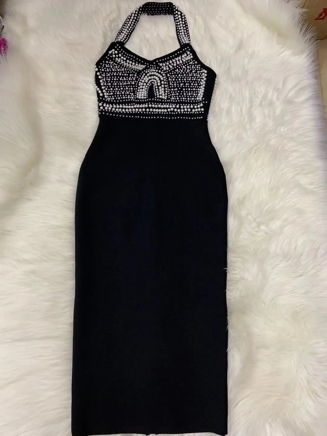 Top Quality High Street White Black Sexy Off Shoulder Sleeveless Beading Shining Knee Length Bandage Dress 2021 Celebrity Party