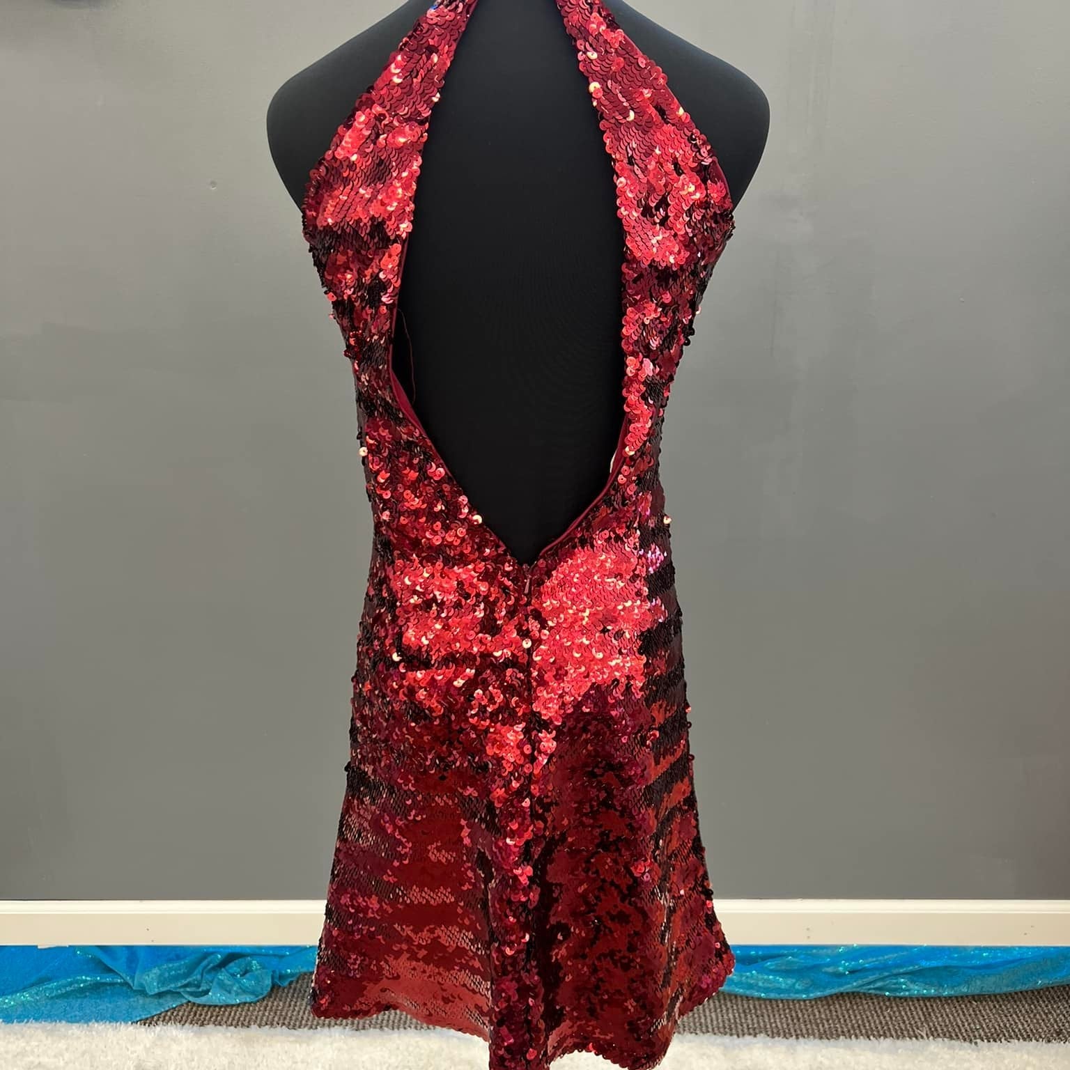 Halter Keyhole Mini Cocktail NYE Dress 2022 Burgundy Sequins Lady Formal Event Party Gown Sexy Club Night Graduation Hoco Gala