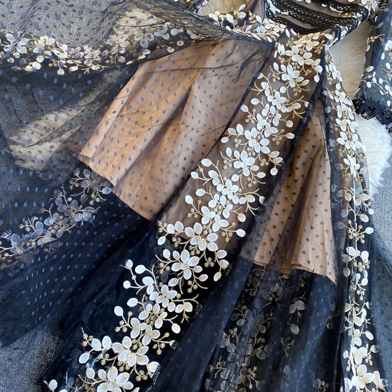 Luxury Gold Embroidery Lace Dress Vestidos Party Robe Dress Women Summer V-neck Lace Patchwork Dot Mesh Long Dress