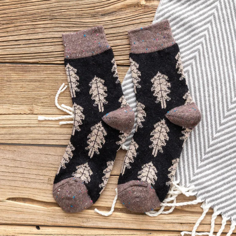 Japanese Style Autumn Winter Women Wool Socks Clay-colored Chiffon Ladies Warm Socks with Christmas Tree Thickened 134 dark gray One Size