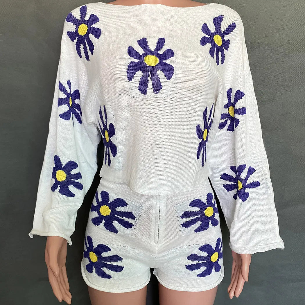 Jastie 3 Colors 2024 Winter Autumn Women's Sweater Sets Daisy Floral Knitted Loungewear Loose Pullover Tops Short Pants White