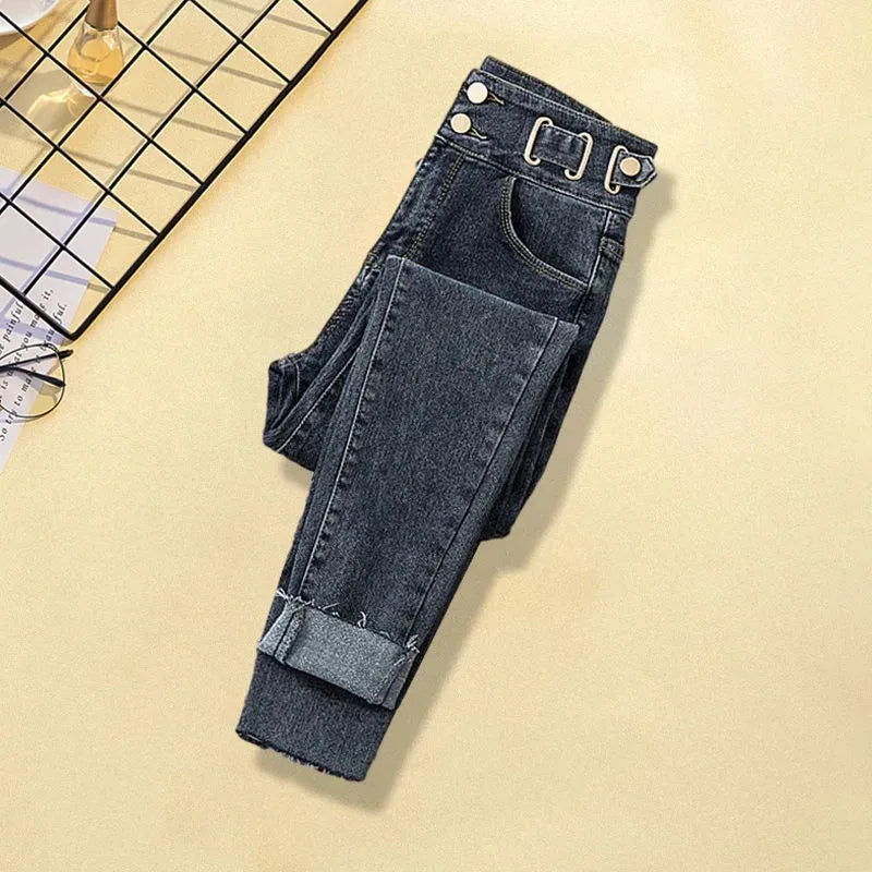 Large Autumn and Winter Suit for Women 2024 New Korean Fashion Knitted Vest Shirt Casual Slim Jeans Three Piece Set Blue jeans