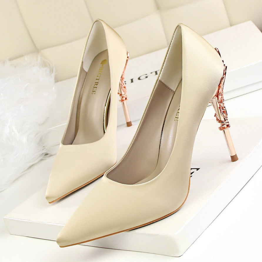 Luxury 10cm High Heels Woman Metal Carving Heels Satin Silk Dress Pumps Lady Wedding Bridal Scarpin Catwalk Green Wine Red Shoes Champagne 10cm