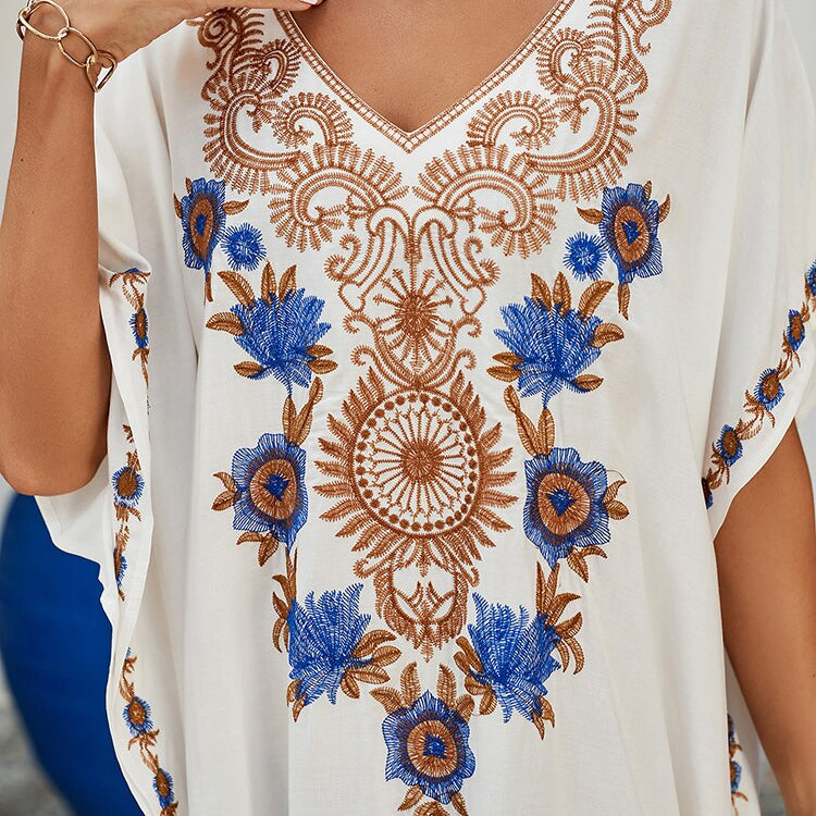 New Bohemian Dress Sold Embroidered Long Kaftan Pareos Maxi Dress Loose Beach Cover Up Robe Plage