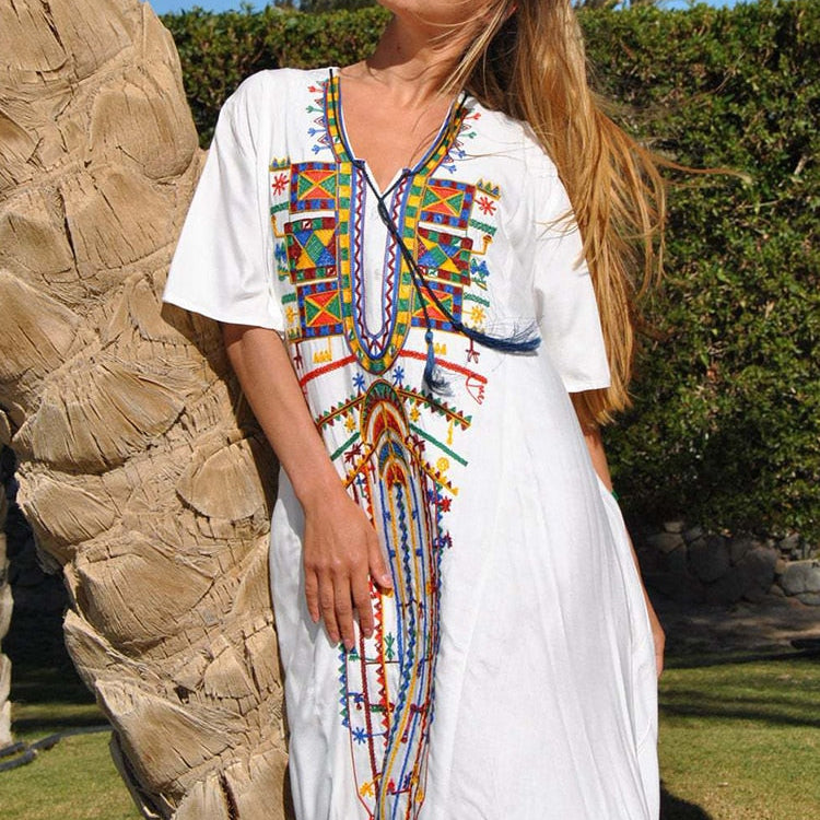 New Bohemian Dress Sold Embroidered Long Kaftan Pareos Maxi Dress Loose Beach Cover Up Robe Plage Color 03 One Size