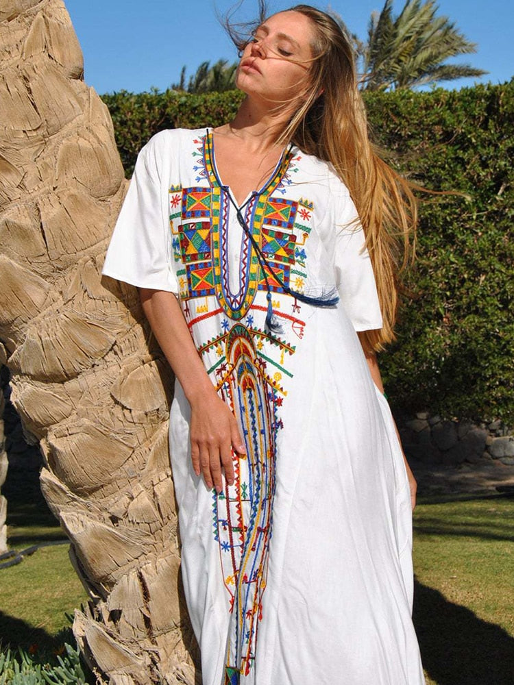 New Bohemian Dress Sold Embroidered Long Kaftan Pareos Maxi Dress Loose Beach Cover Up Robe Plage Color 03 One Size