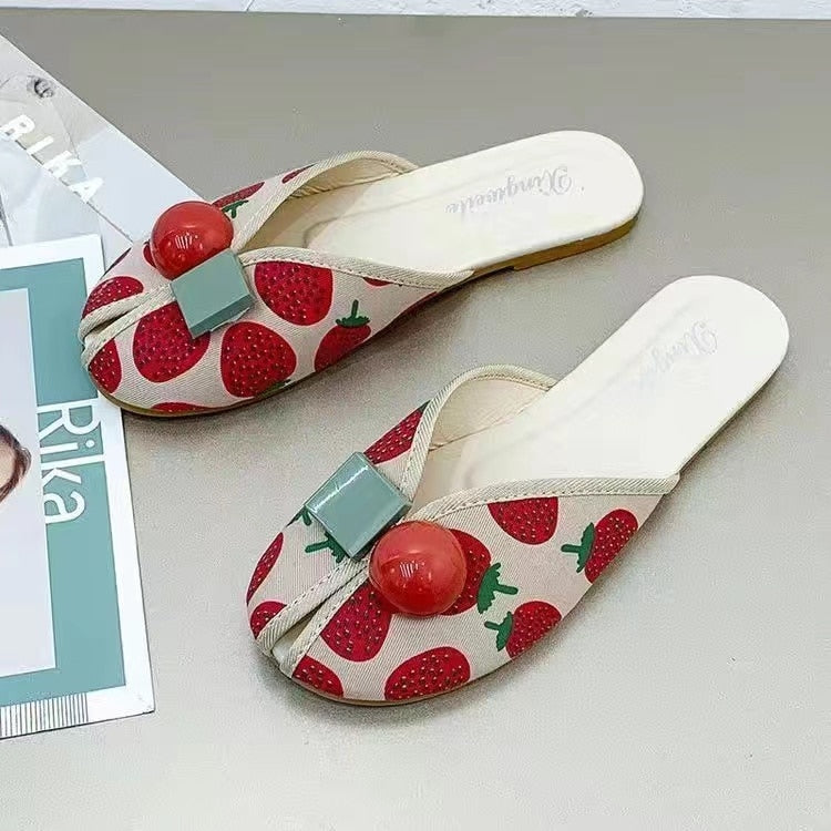 New Fashion Flat Beach Slides Summer New Slippers Women Shoes Woman Mules Fish Mouth Comfortable Cover Toe Ladies Shoes Strawberry
