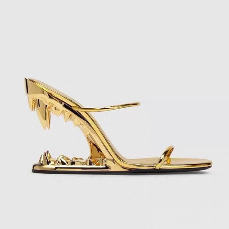 New Fashion Metal Teeth Shaped Heel Sandals Round Toe Back Zipper Women's Dress Large Women's Sandals Summer