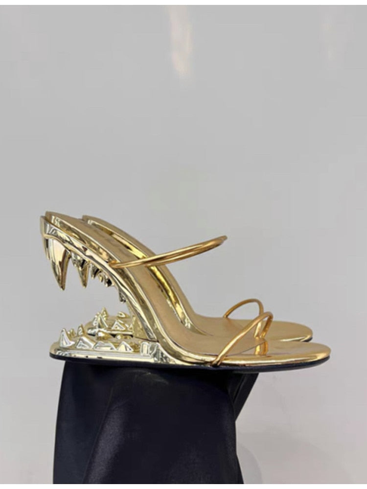 New Fashion Metal Teeth Shaped Heel Sandals Round Toe Back Zipper Women's Dress Large Women's Sandals Summer golden 1