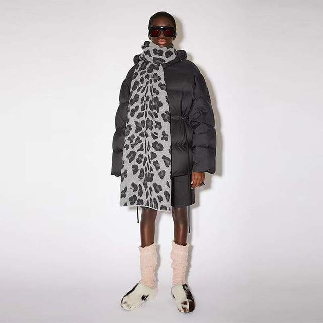 New Scarf Autumn and Winter Multicolor Thickened Plaid Scarf The Same Length Warm Shawl For Men and Women Scarves 56