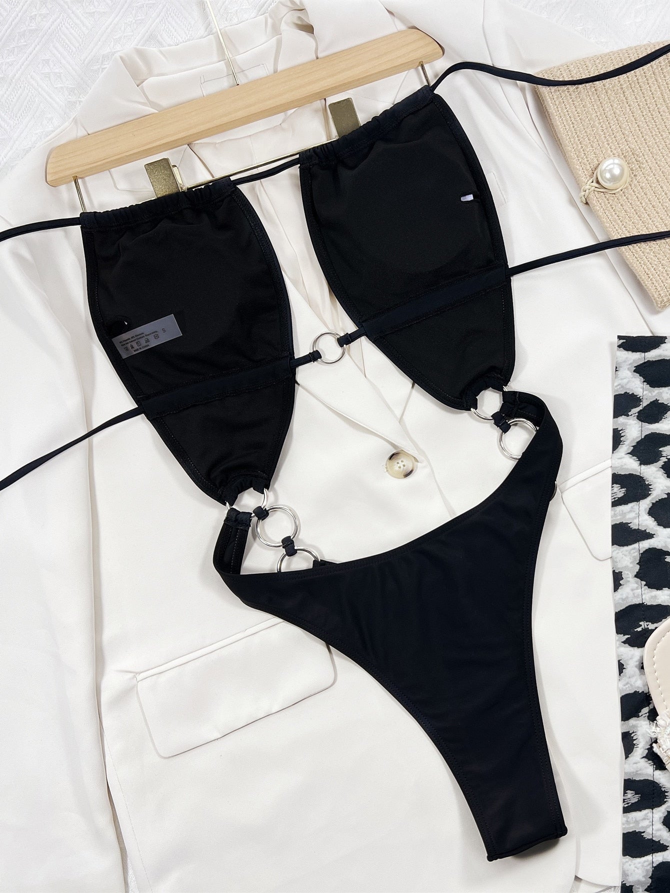 New Sexy One Piece Swimsuit Swimwear - Black Hollow Metal Ring One-piece Bathing Suit Beachwear Costumi Da Bagno Donna