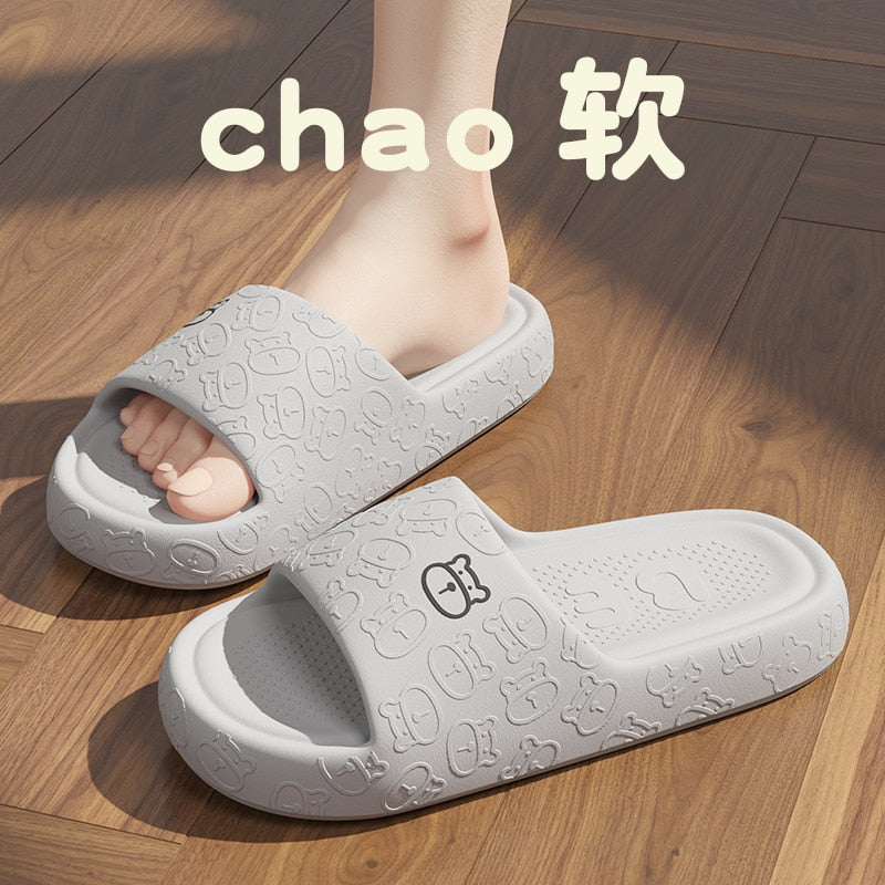 Outdoors Summer Women Men Flat Thick Platform Slippers Non-Slip Cartoon Home Bath Sandals Beach Slides Couples Ladies Shoes gray