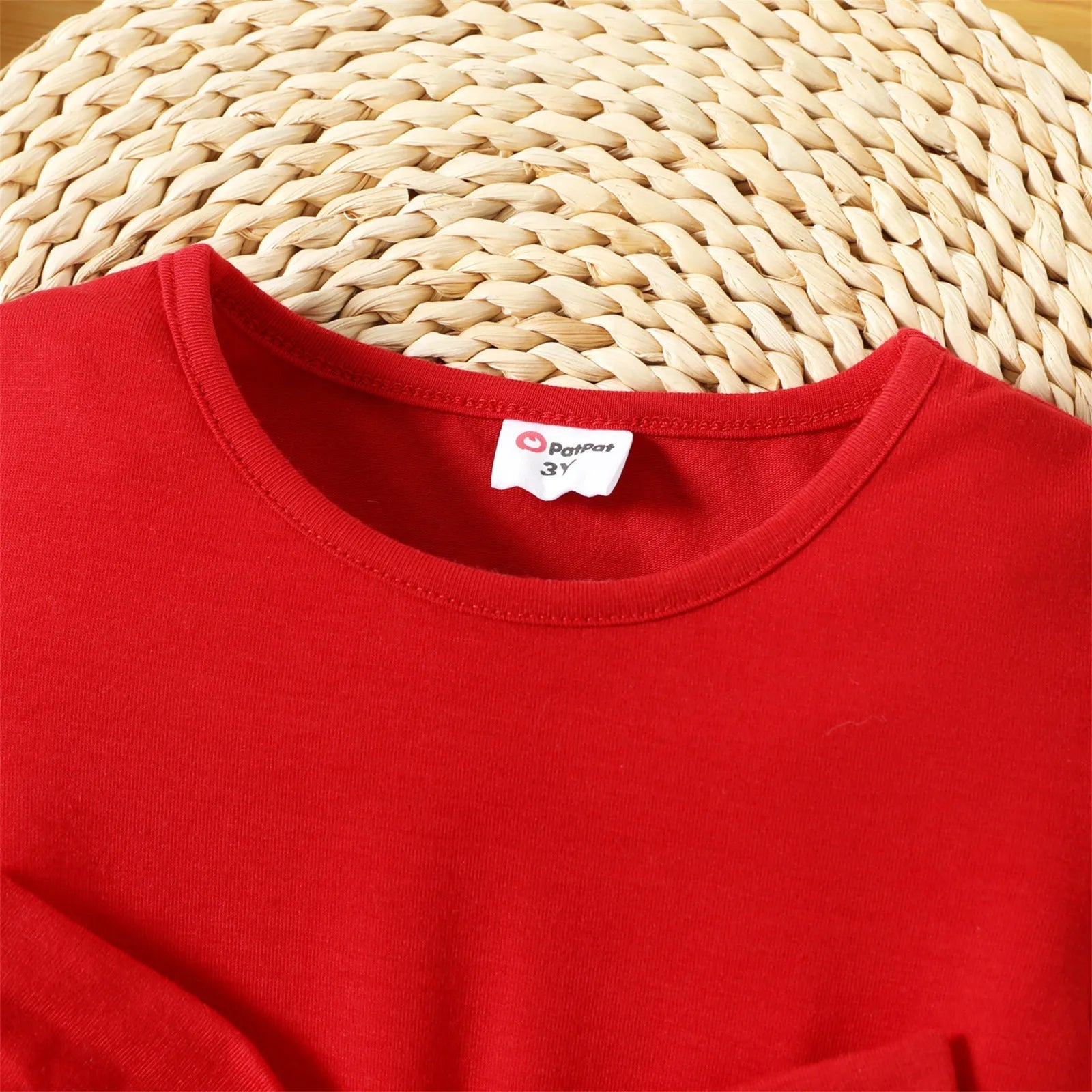 PatPat Christmas Dress for Girls Santa Claus Graphic Bowknot Design Splice Long-sleeve Toddler Girl Dresses