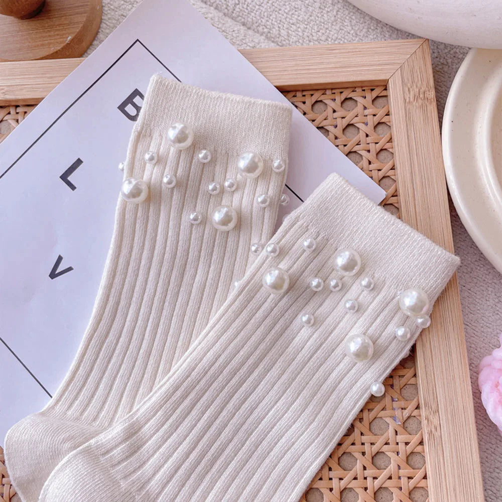 Pearl Cotton Socks Women Solid Short Socks Foot Socks Hosiery Mid-tube Socks Casual Simple Fashion Pearl Decoration Beige