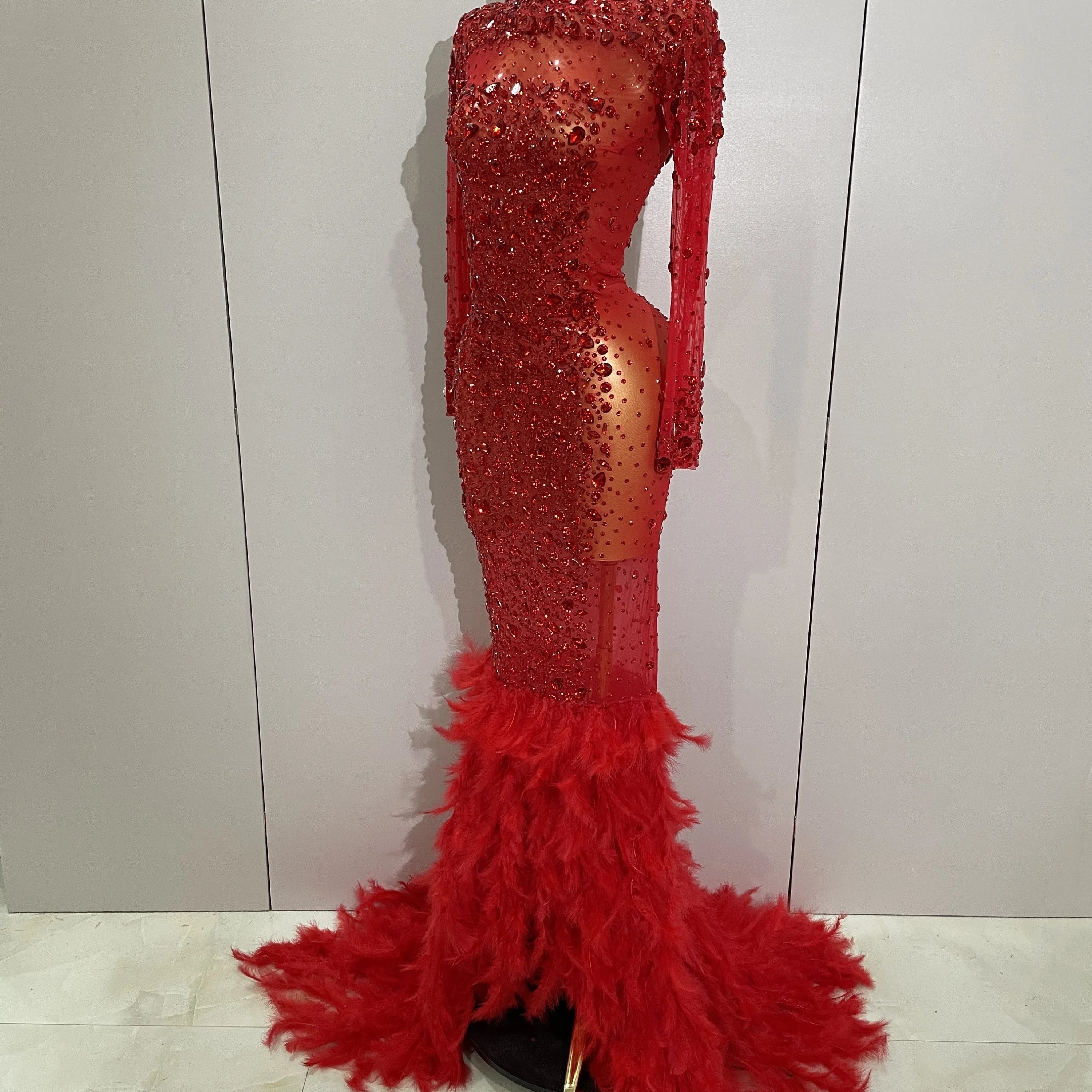 2025 New Sparkling Red Crystals Feathers Long Sleeve Mermaid Maxi Dress Women Wedding Celebrate Luxury Birthday Party Prom Gown