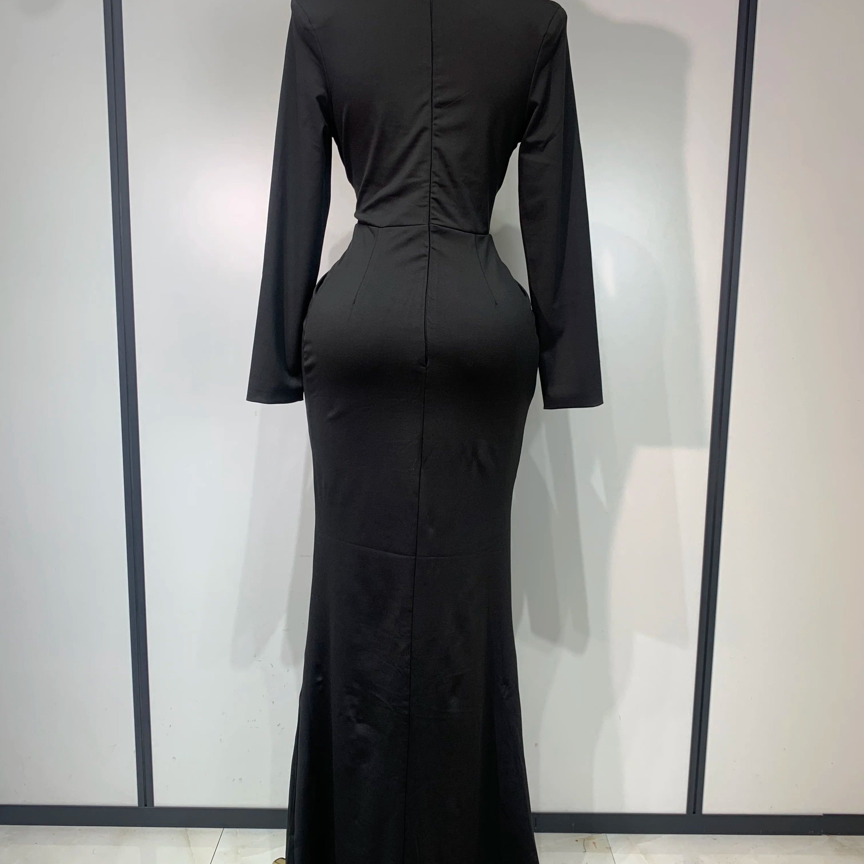 Black Diamond Bodycon Maxi Dresses Women Sexy Deep V Neck Long Sleeves Gowns Runway Party Wear 2025 Elegant Evening Party Dress