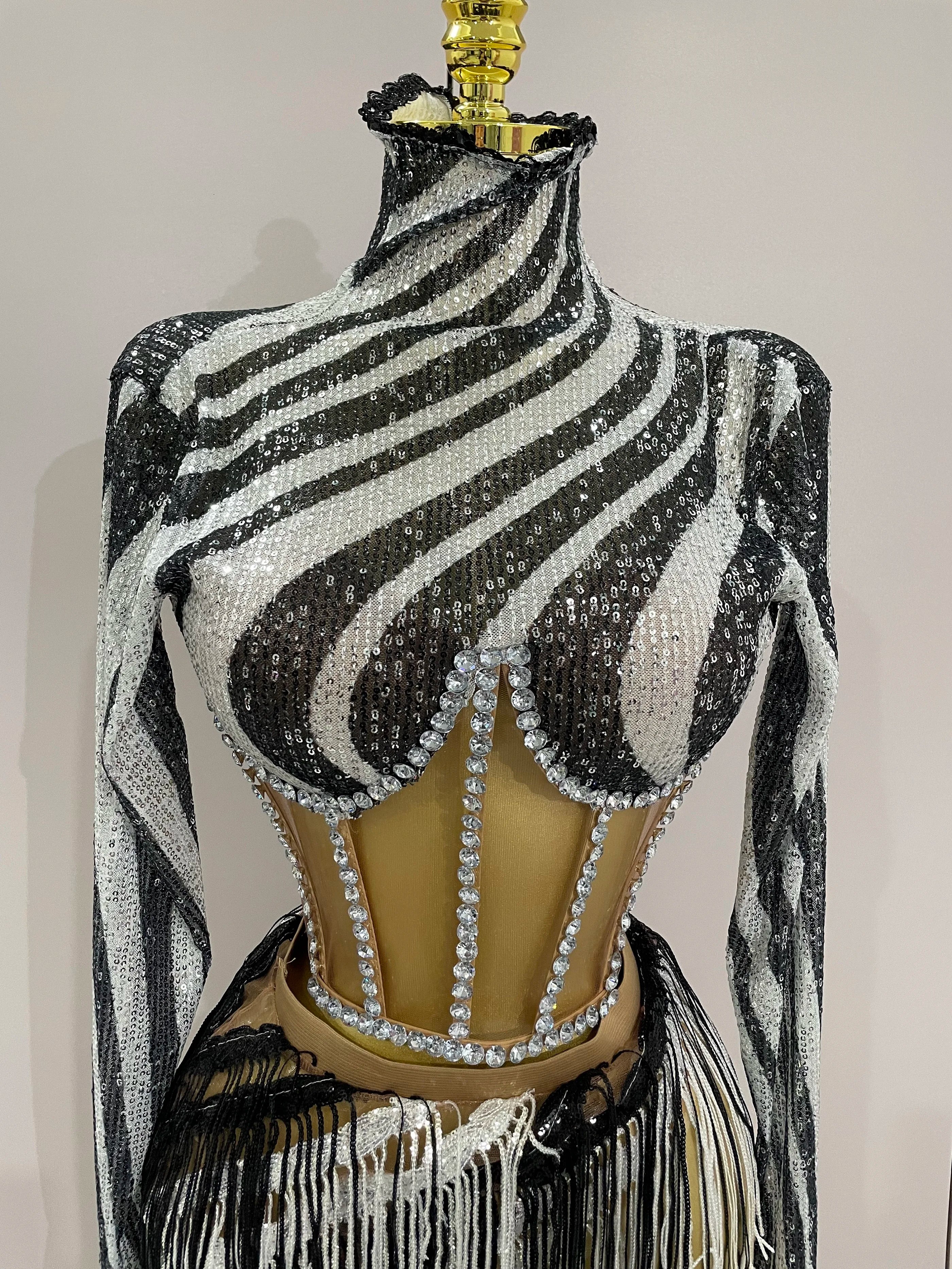 2025 New Shiny Diamond Sequin Tassels Sexy Mesh Long Sleeved Two Piece Set Women Evening Birthday paty Nightclub Stage Costume