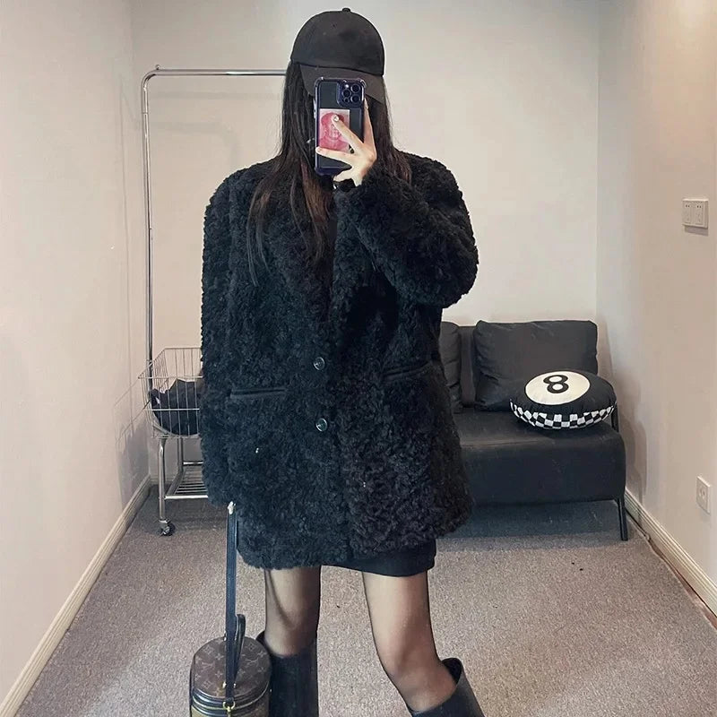 New Winter Hot Sale Of The Season Women's Thickened Loose Suit Collar Lamb Fur Jacket Medium Length Coat Fake Fur Mixed Fur Coat black