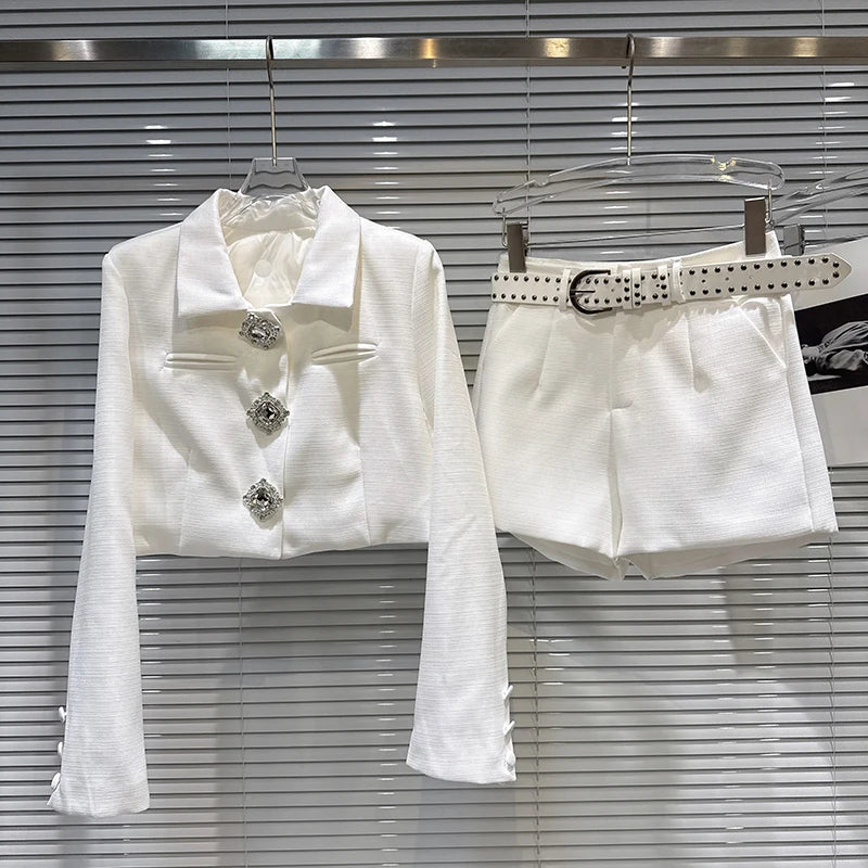 Winter New Fashionable Elegant Big Diamond Buckle Quilted Short Jacket Belted Shorts Women's Two-pieces Set 11A07651 White