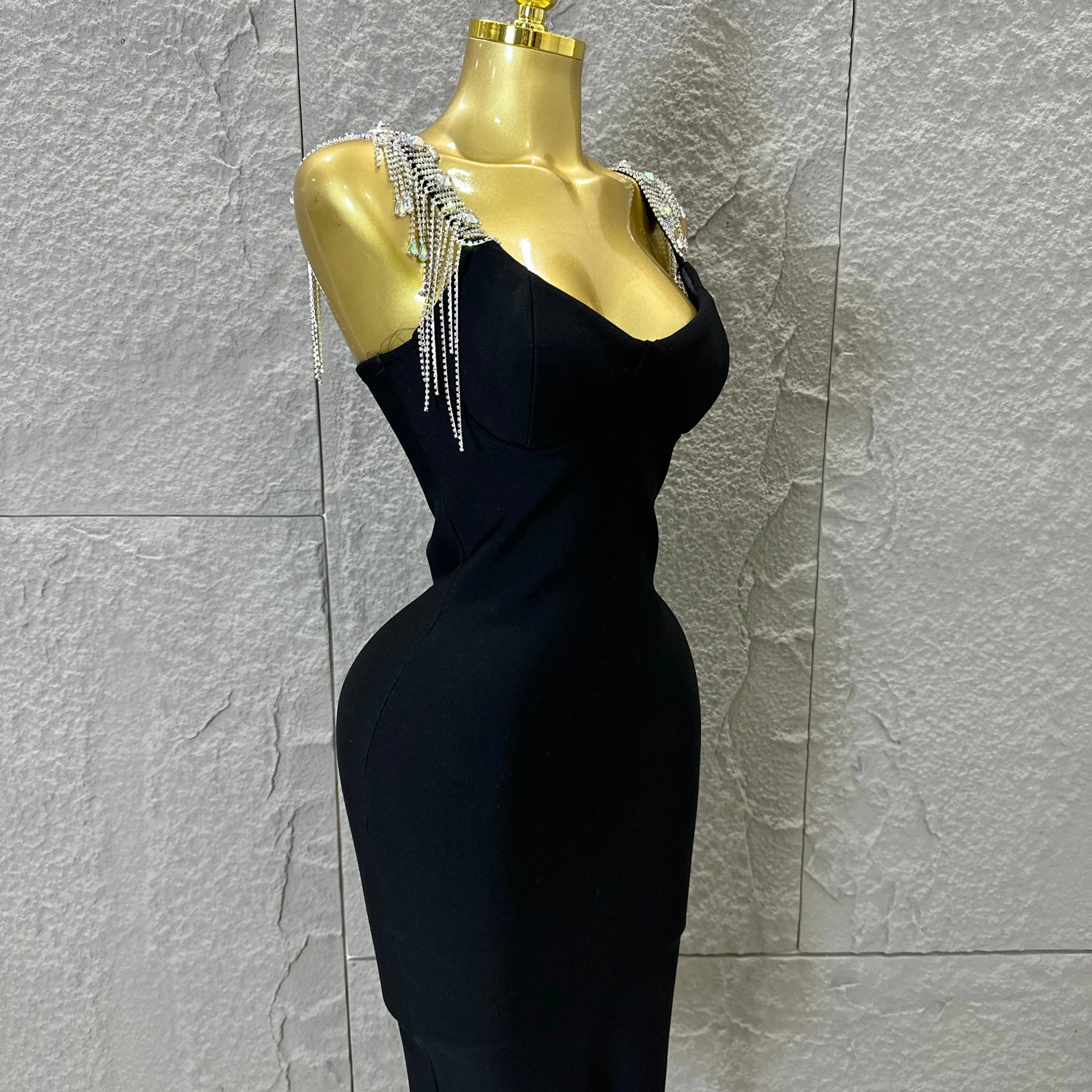 Elegant Sweetheart Neck Mini Dress Women Sexy Crystal Tassel Embellished Spaghetti Strap Bodycon Outfit Formal Event Party