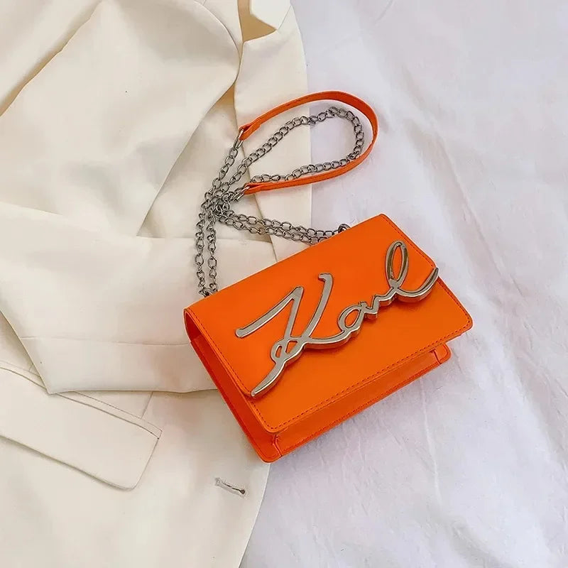 Casual Shoulder Bags PU Leather Crossbody Bags for Women Retro Chain Purses and Handbags Luxury Designer Bags Portable Flap Bag Orange