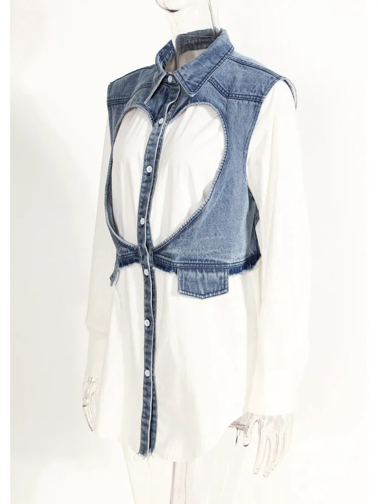 DEAT Fashion Women's Denim Shirt Lapel Loose Hollow Out Single Breasted Denim Splice Fake Two Pcs Blouse Summer New 17A8112