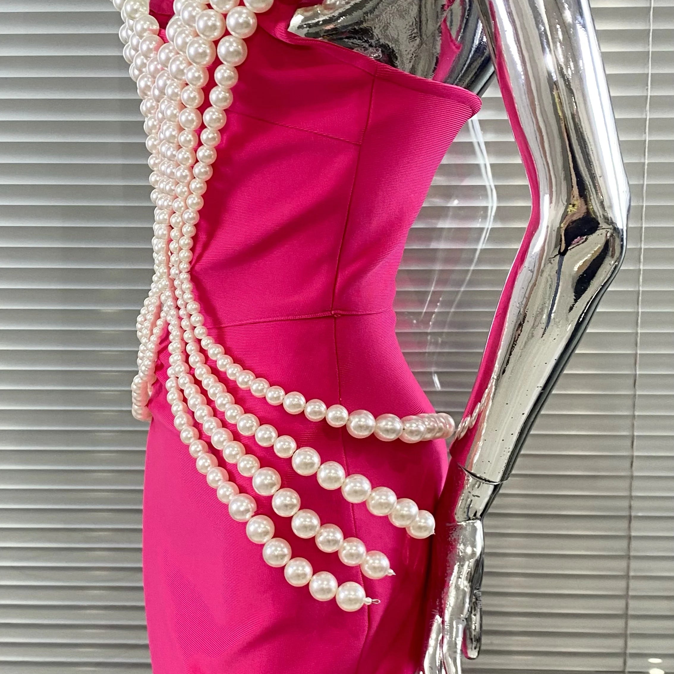 Luxury Pearl Geometric Design Strapless Package Hips Bandage Long Dress Elegant Woman Party Dress Celebrity Party Vestido